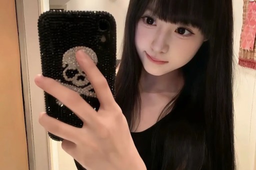 28岁男星打人后续：新剧评分暴跌被关看守所女友冷处理不回应