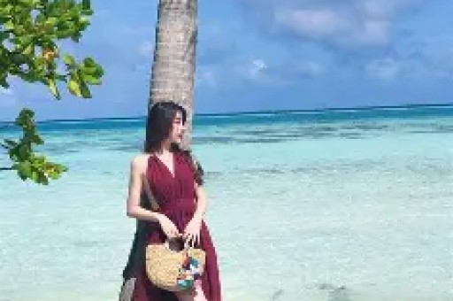 凌晨发文！他将彻底退出直播行业
