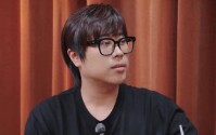 前“顶流主播”卢本伟遭全网封杀8年坦言“当初的问题和自己学历低有很大关系”称封禁后身边不少人慢慢疏远自己是“讨好型人格”